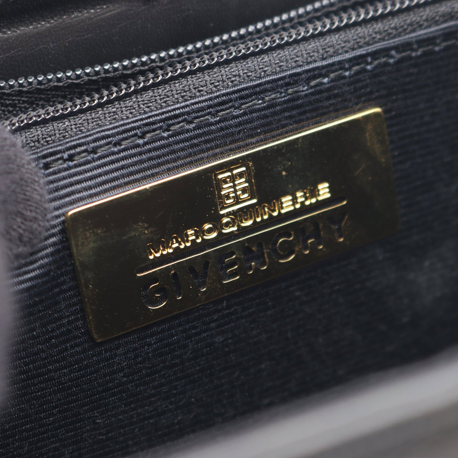 Givenchy Vintage Vanity Black - 4