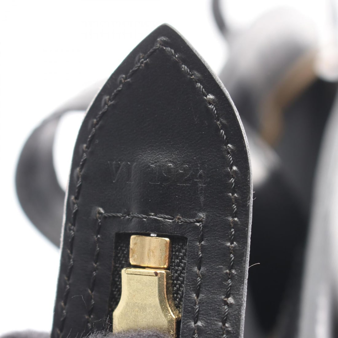 Louis Vuitton Saint-Jacques Epi Noir - 5