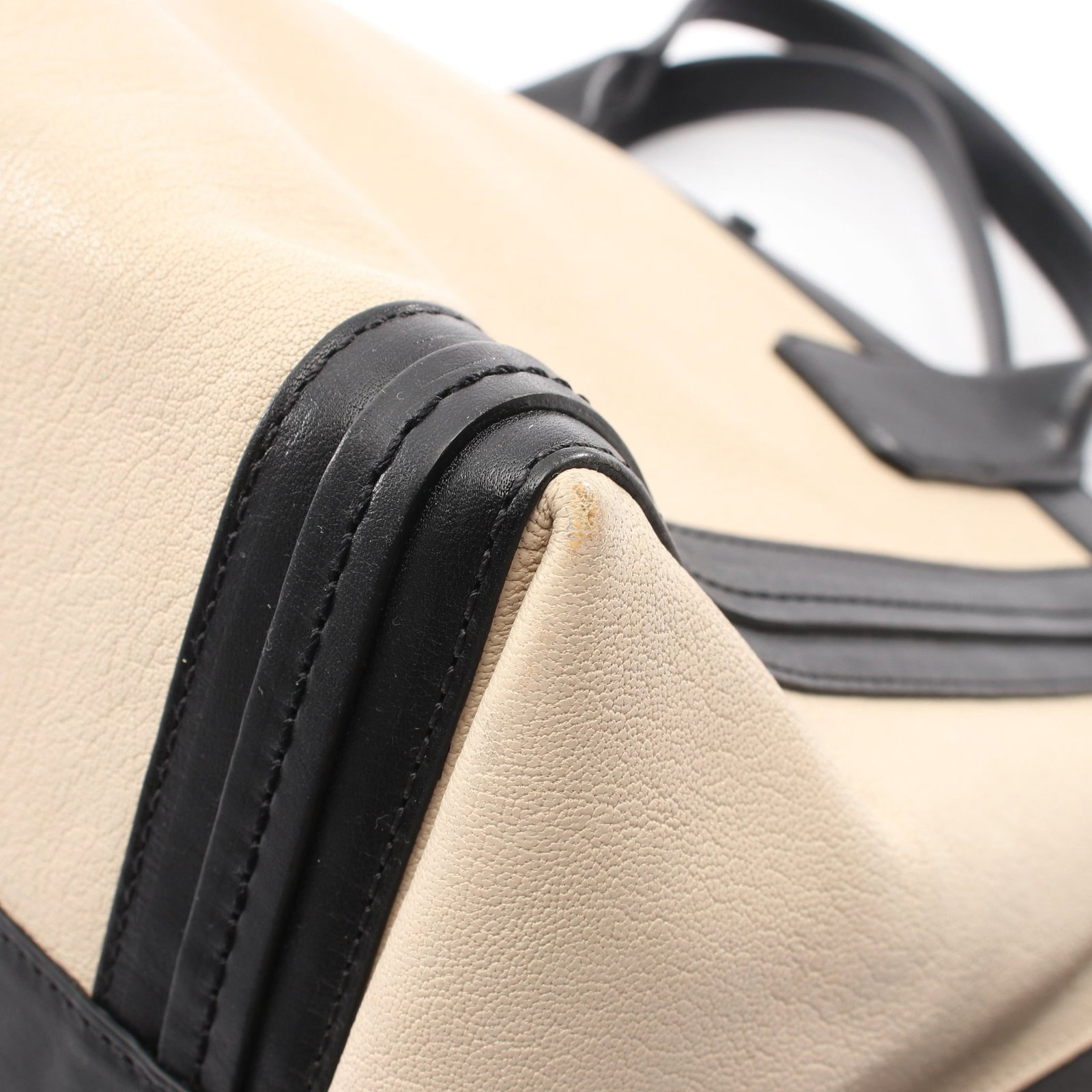 Chloe Allison Tote Beige Black - 5