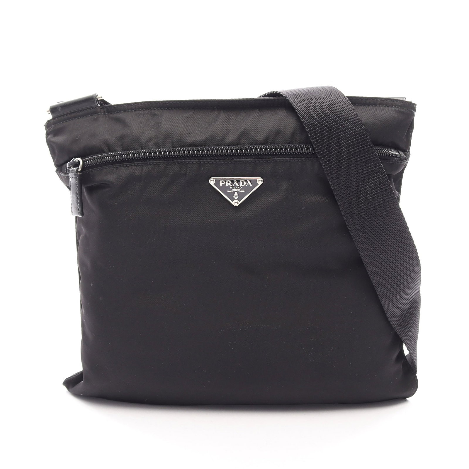 Prada Vela Sport Nylon Shoulder Black: Black VELA SPORT shoulder bag in nylon, model BT175Z. Accessories: guarantee card (no description). Size: H26 x W29 x D1 cm; strap 70-128 cm.