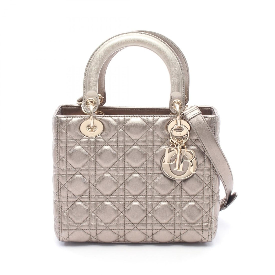 Dior Lady Dior Metallic Gray 2Way: Gray LADY DIOR metallic 2WAY handbag in leather. Accessories: shoulder strap. Size: H20 x W24 x D11 cm; handle 34 cm; strap 111-121 cm.