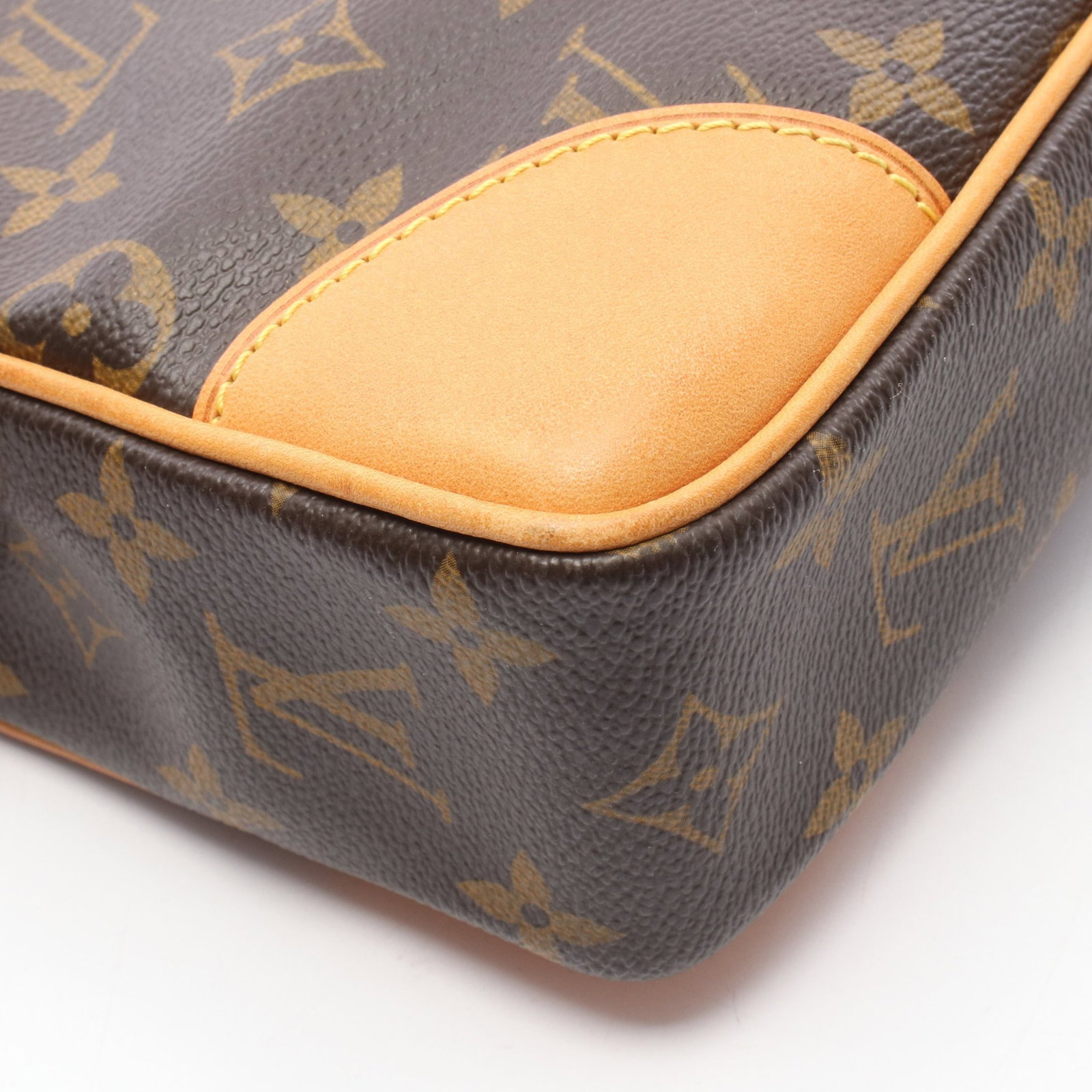 Louis Vuitton Porte Documents Voyage - 7