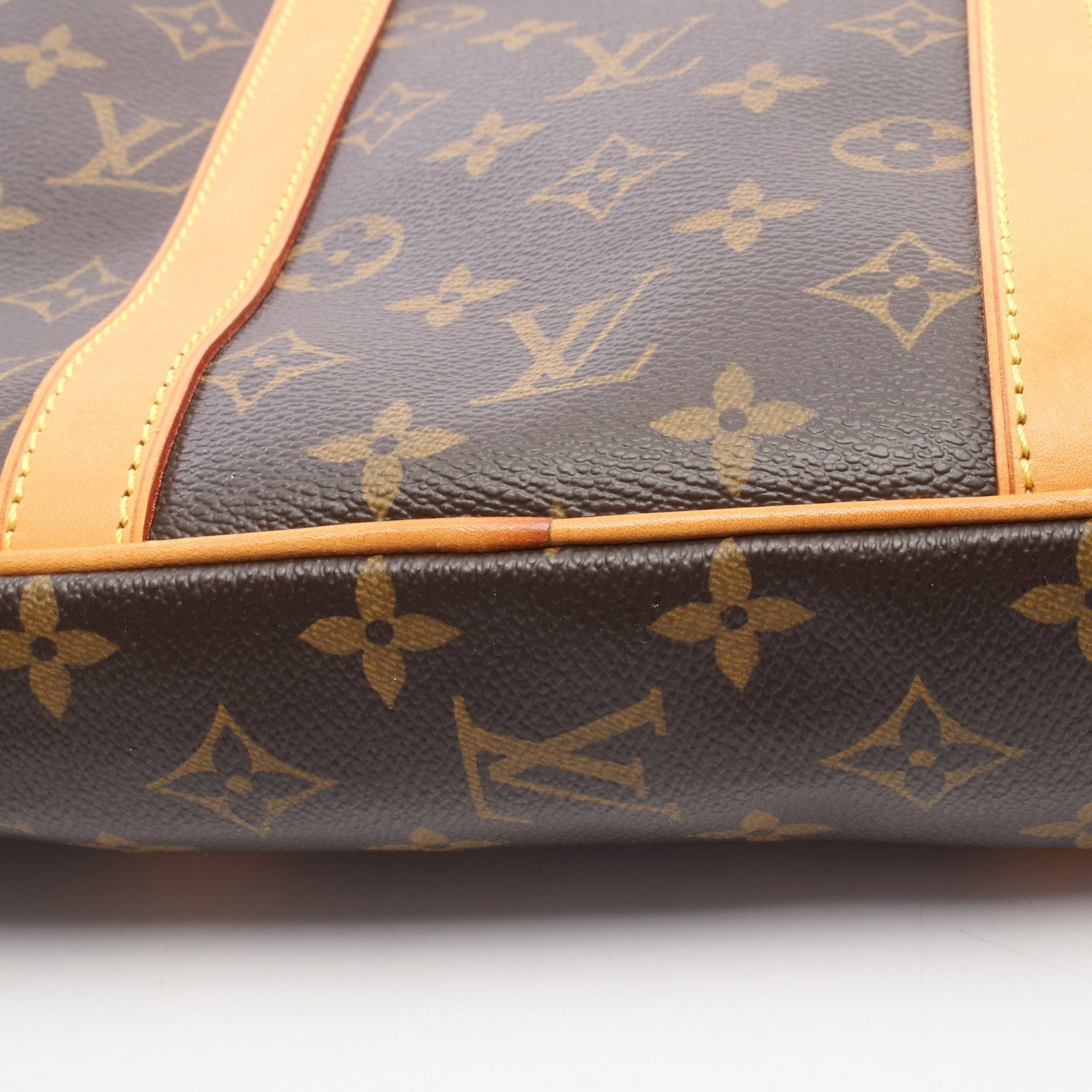 Louis Vuitton Porte Documents Voyage - 8