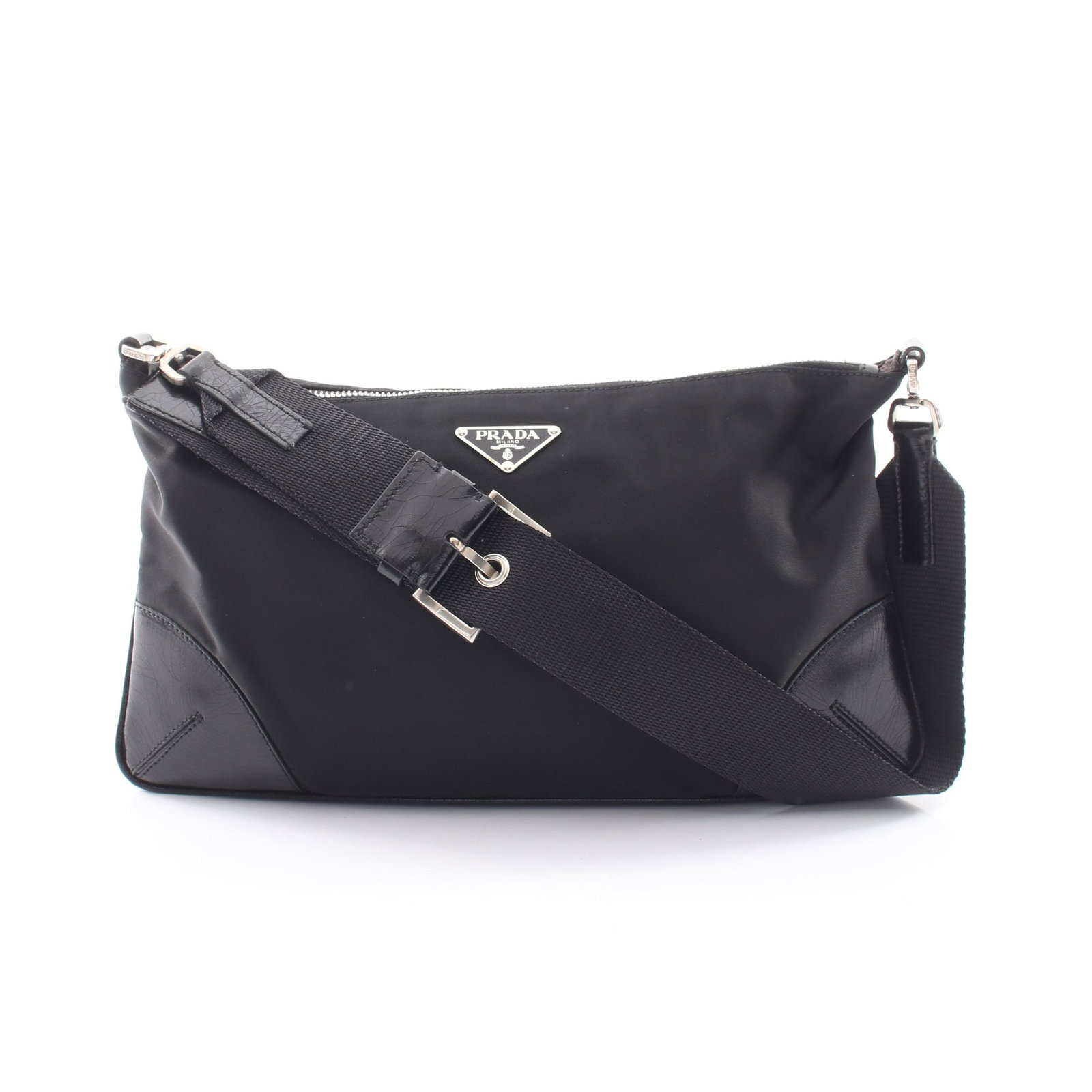 Prada Tessuto Light Shoulder Black: Black TESSUTO LIGHT shoulder bag in nylon and leather, model BR1061. Accessories: guarantee card (with description). Size: H17 x W30-32 x D2 cm; strap 60-66 cm.