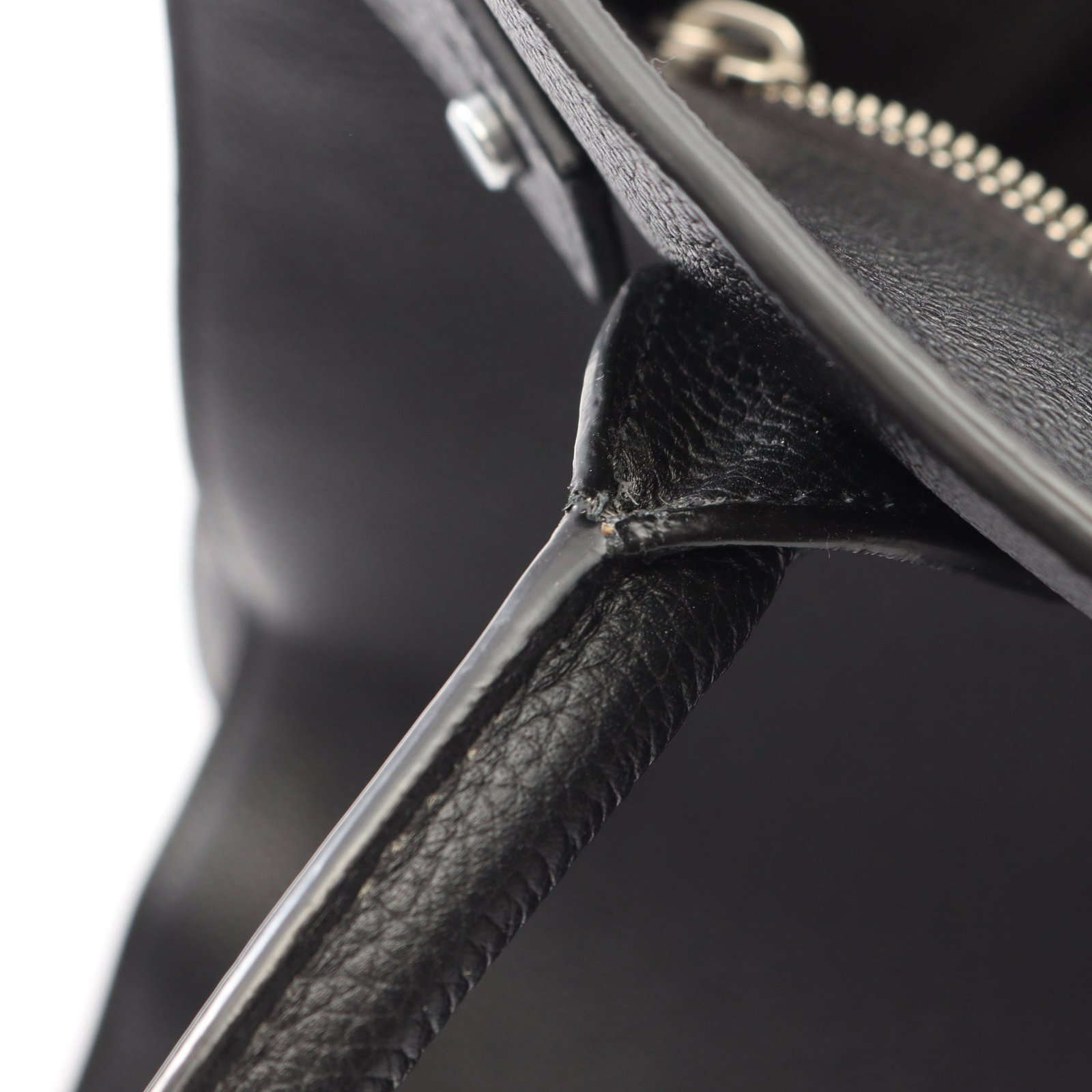 Saint Laurent Sac de Jour Souple Black - 5