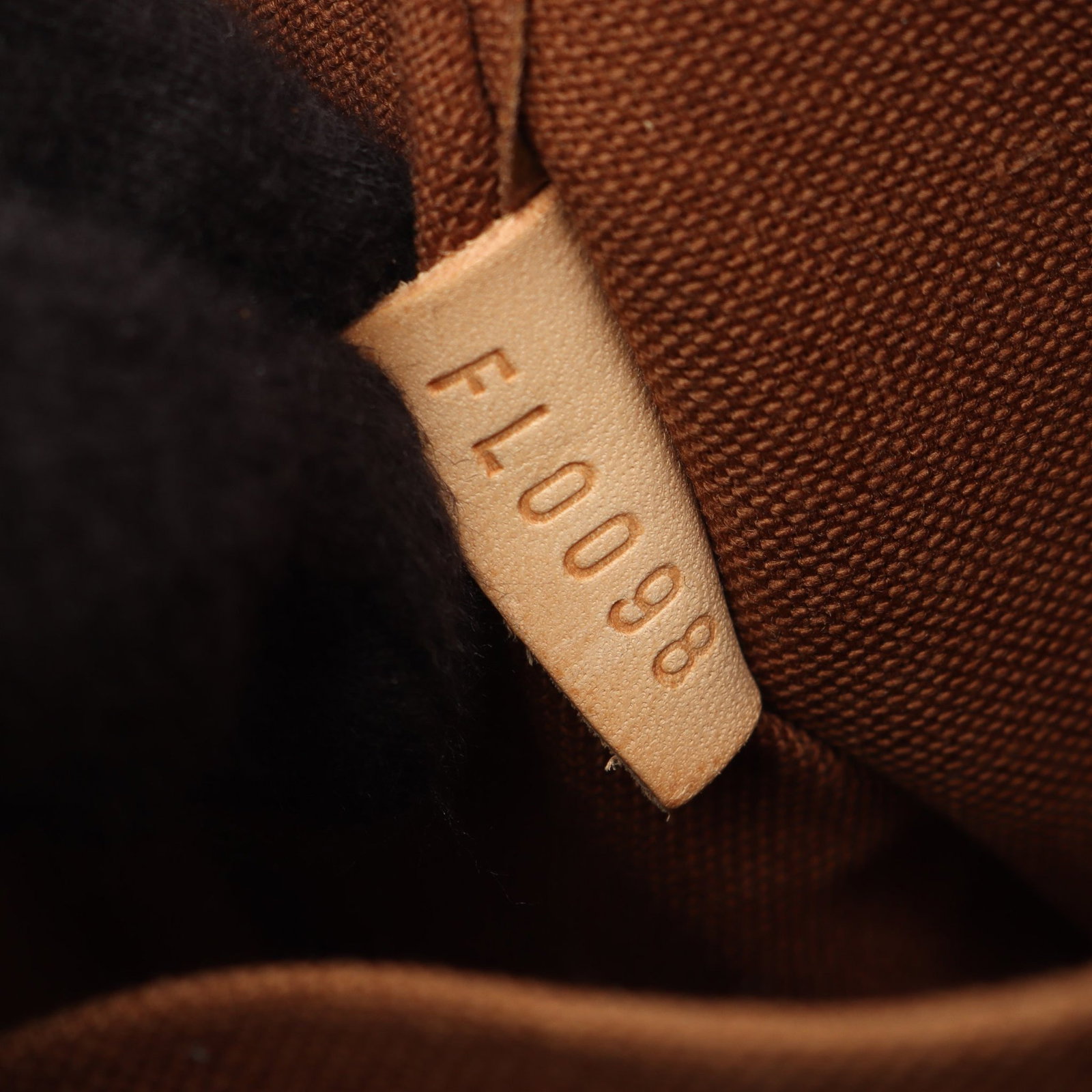 Louis Vuitton Popincourt O Monogram - 5