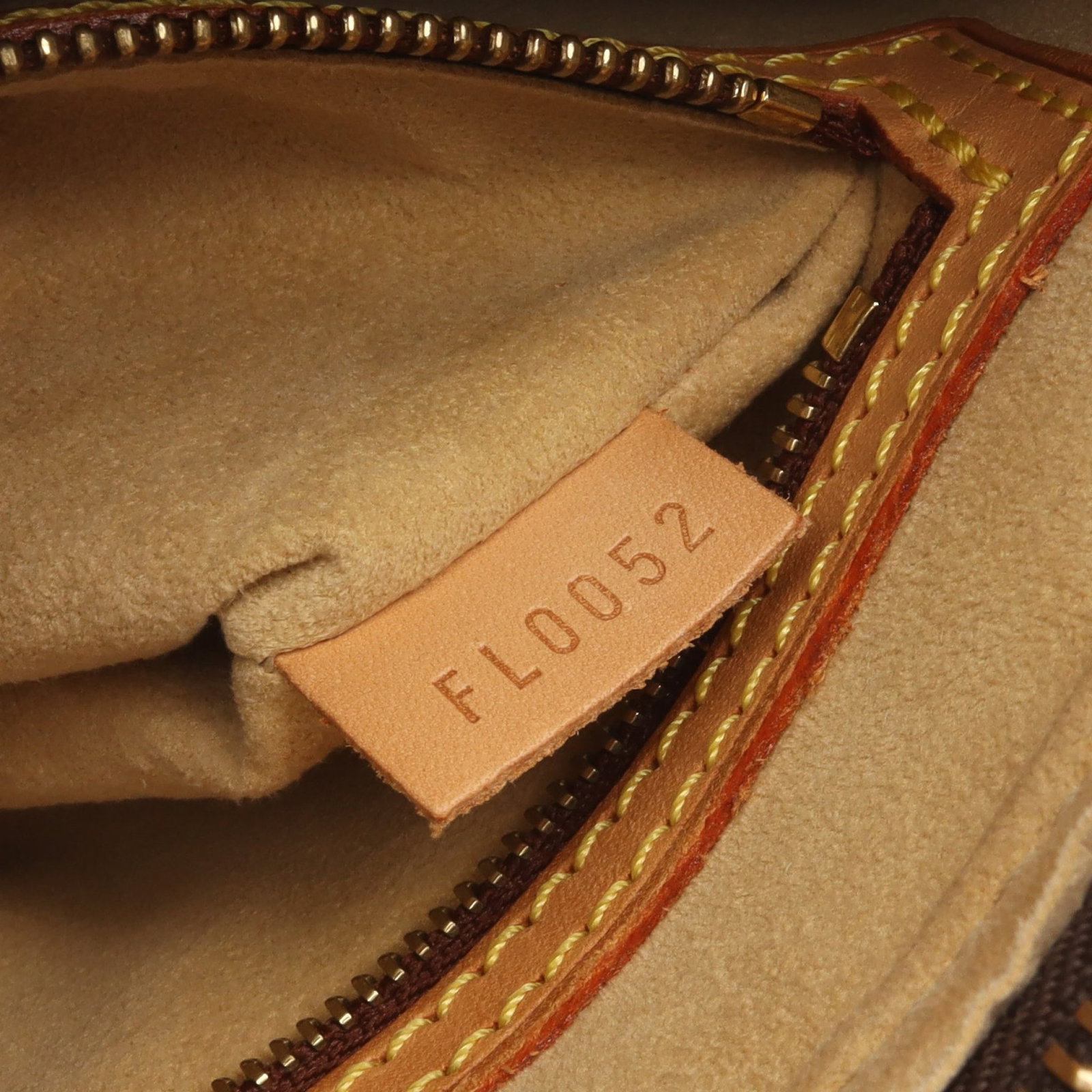 Louis Vuitton Looping MM Monogram Brown - 5