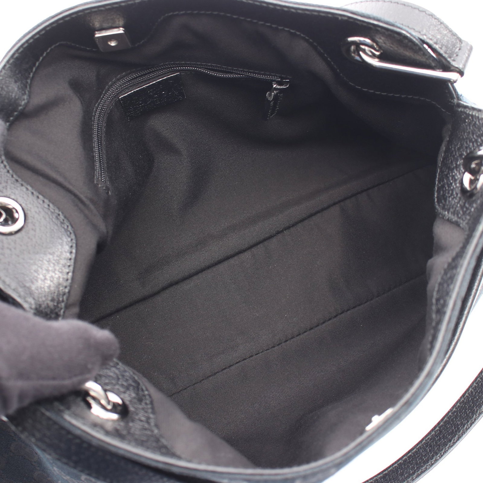 Gucci GG Canvas Shoulder Black - 3