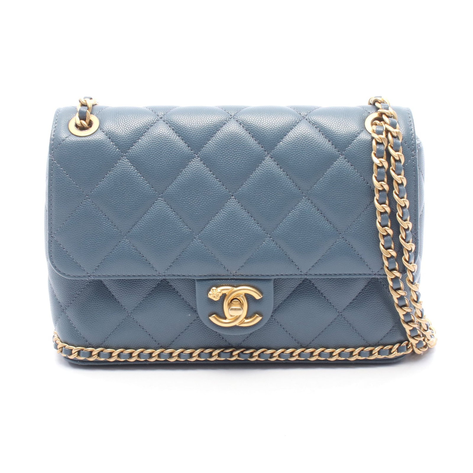 Chanel Matelasse Chain Caviar Blue GHW: Blue Matelasse chain shoulder bag in caviar skin with gold hardware, model AS4431. Accessories: serial metal plate. Serial: E65*****. Size: H16 x W22-23 x D8 cm; double strap 62 cm, single 106 cm,