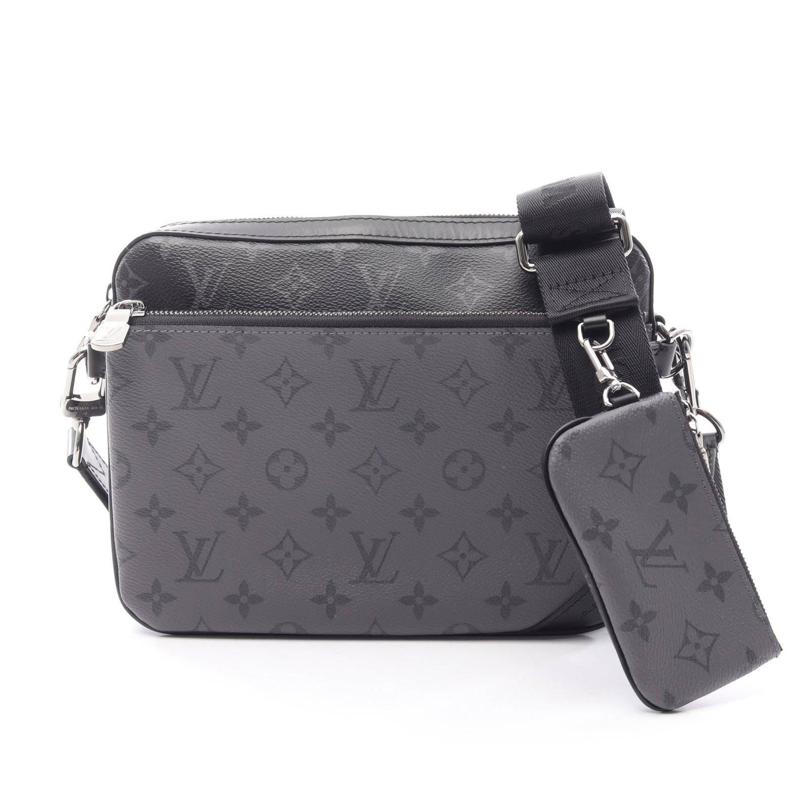 Louis Vuitton Trio Messenger Eclipse: Black gray Trio Messenger Monogram Eclipse shoulder bag in PVC and leather, model M69443. RFID: yes. Size: H18 x W24.5 x D4 cm; strap 93-137 cm.