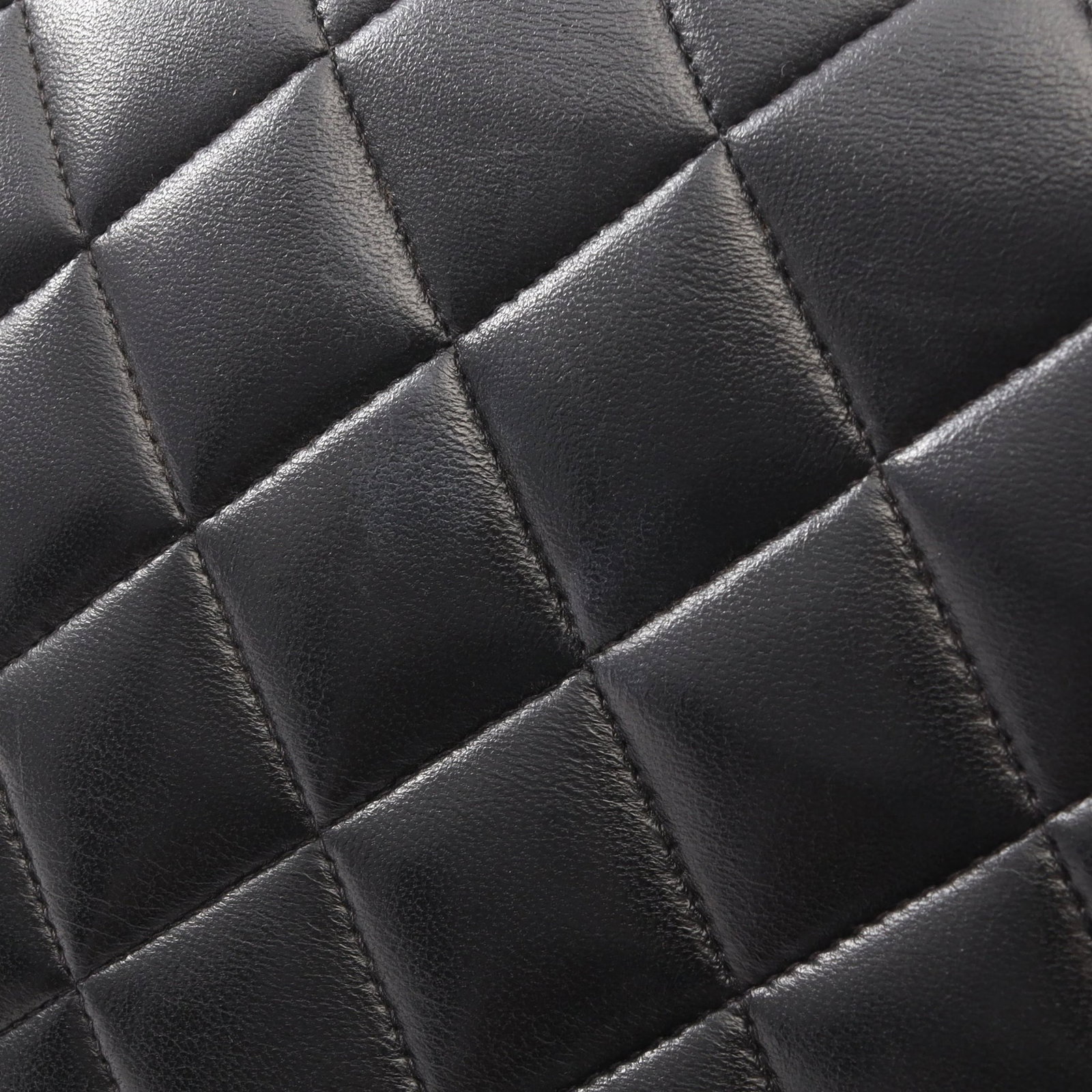 Chanel Diana Flap Lamb Black GHW - 12