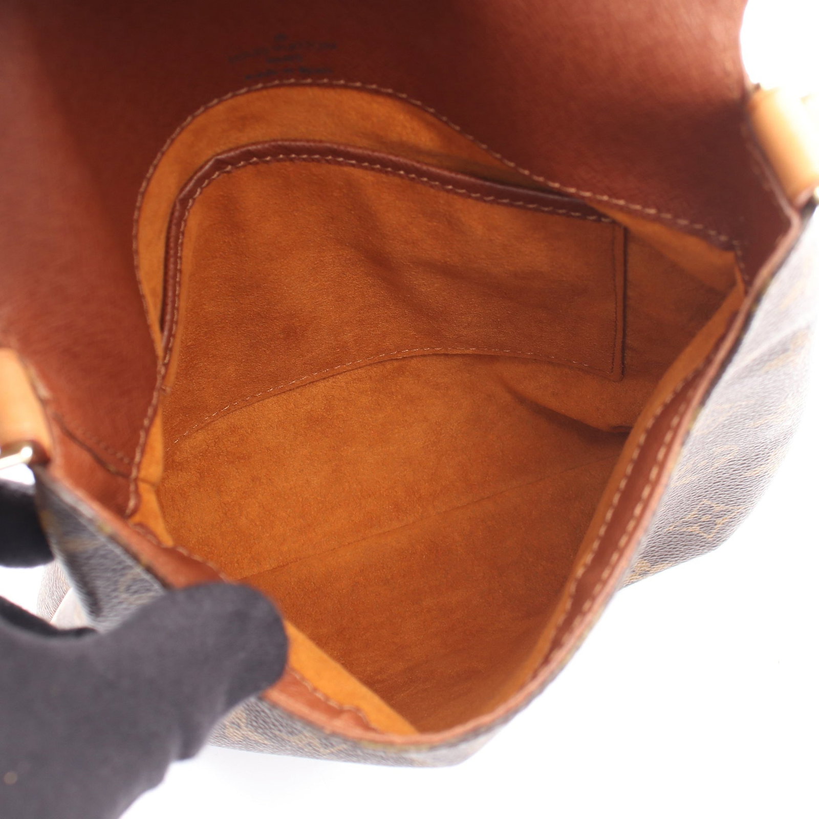 Louis Vuitton Musette Salsa Short Monogram - 3