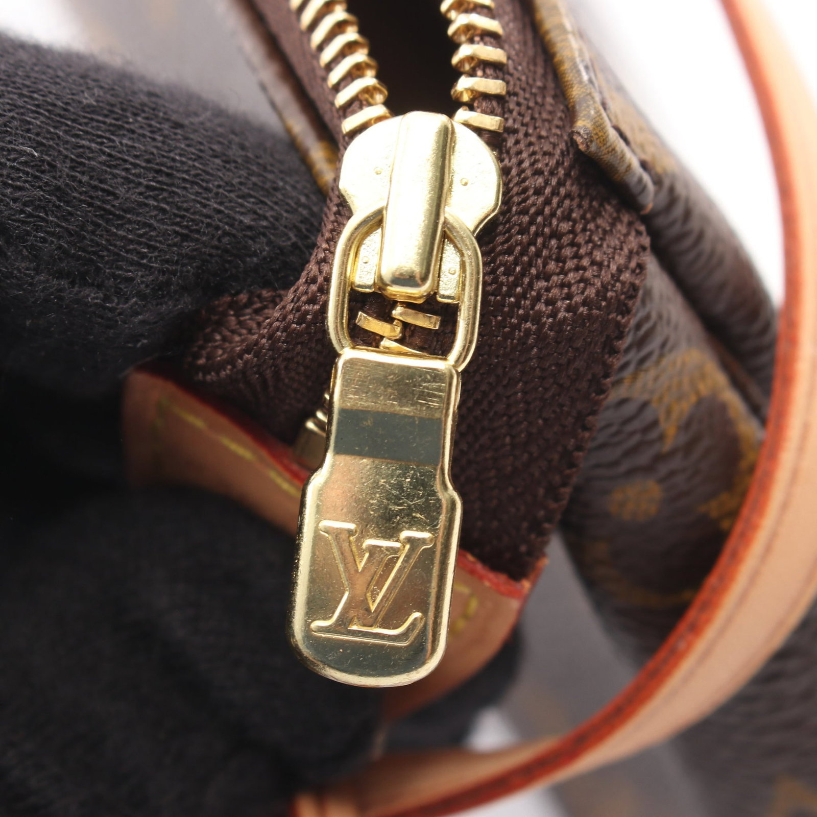 Louis Vuitton Pochette Accessoires - 7