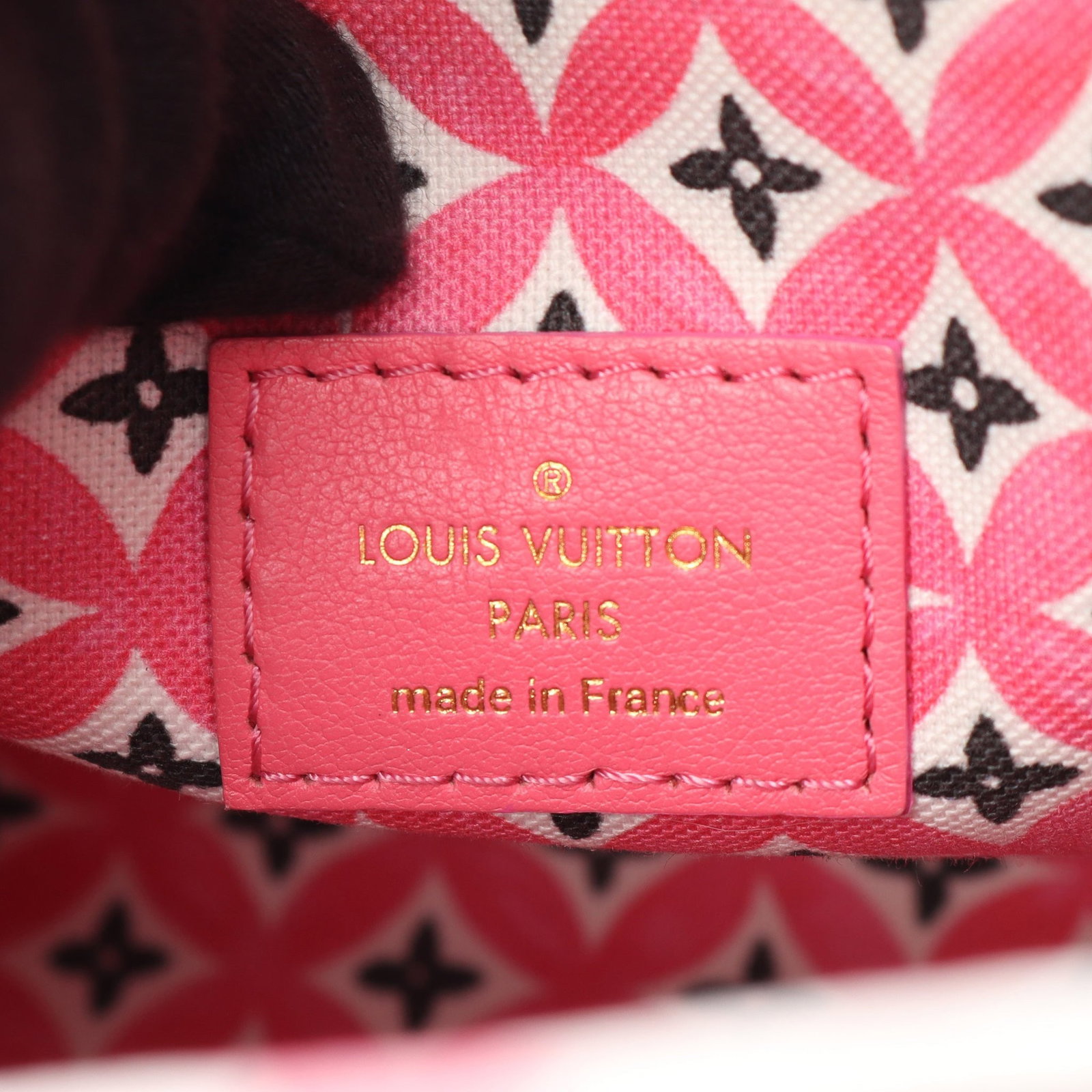 Louis Vuitton OnTheGo PM LV Pool - 4