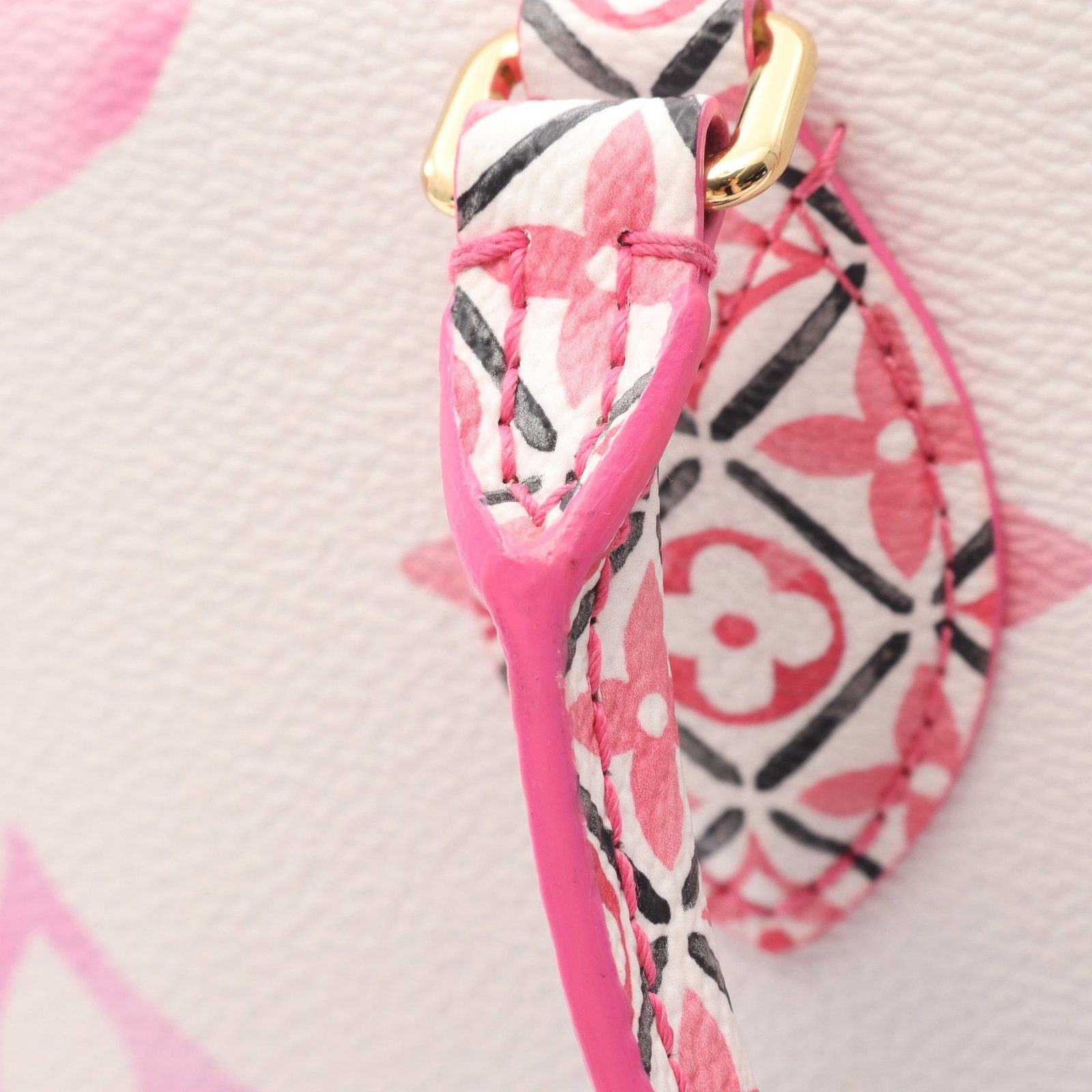 Louis Vuitton OnTheGo PM LV Pool - 5
