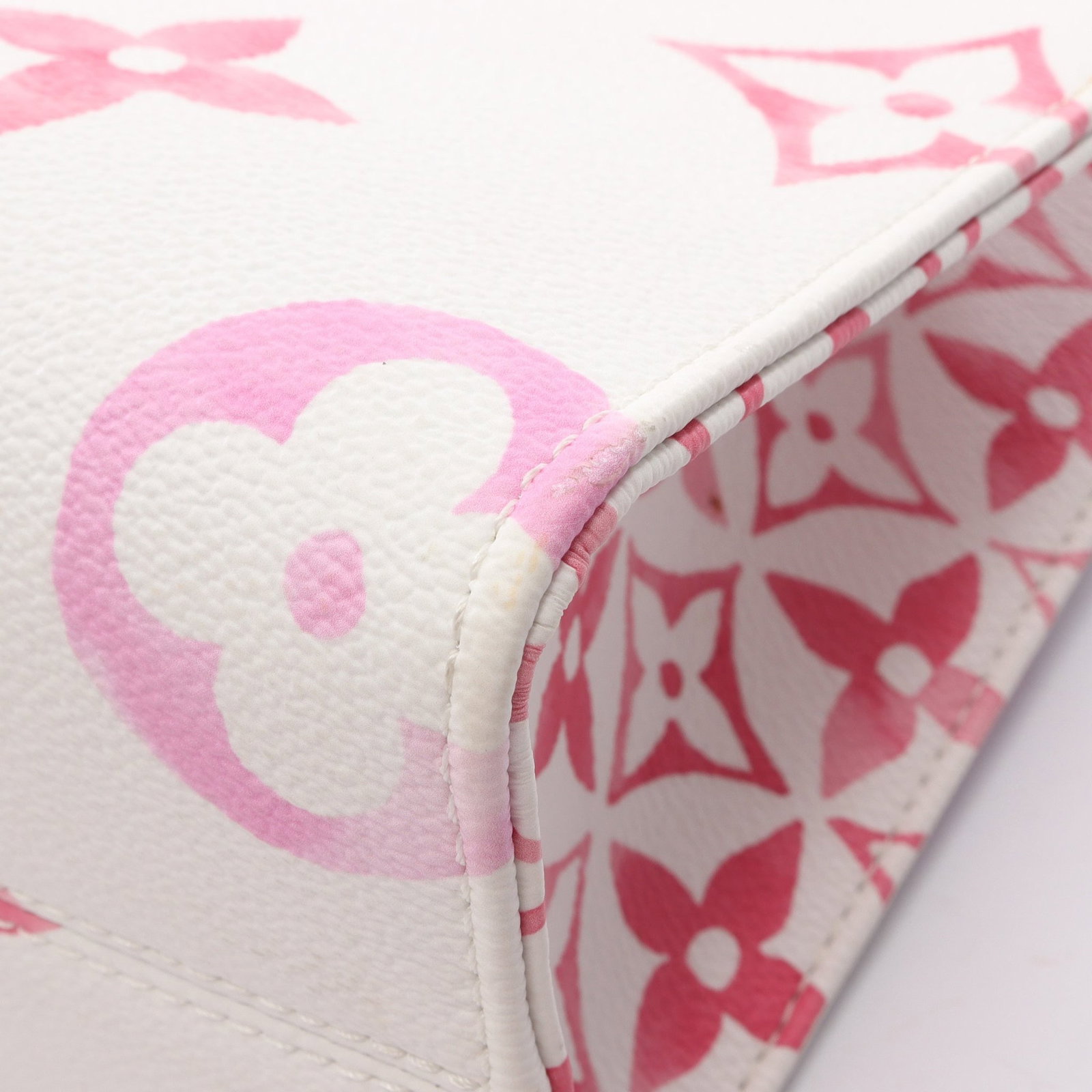 Louis Vuitton OnTheGo PM LV Pool - 8