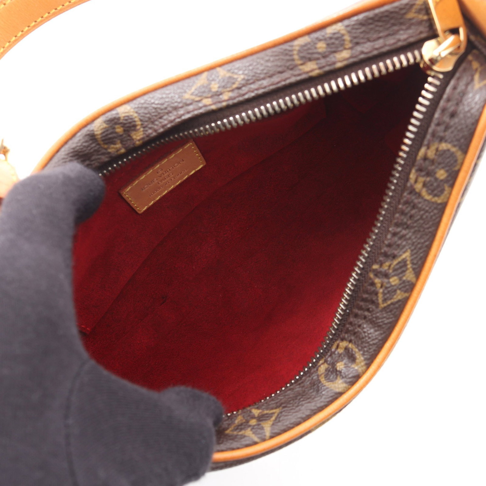 Louis Vuitton Pochette Croissant Monogram - 3