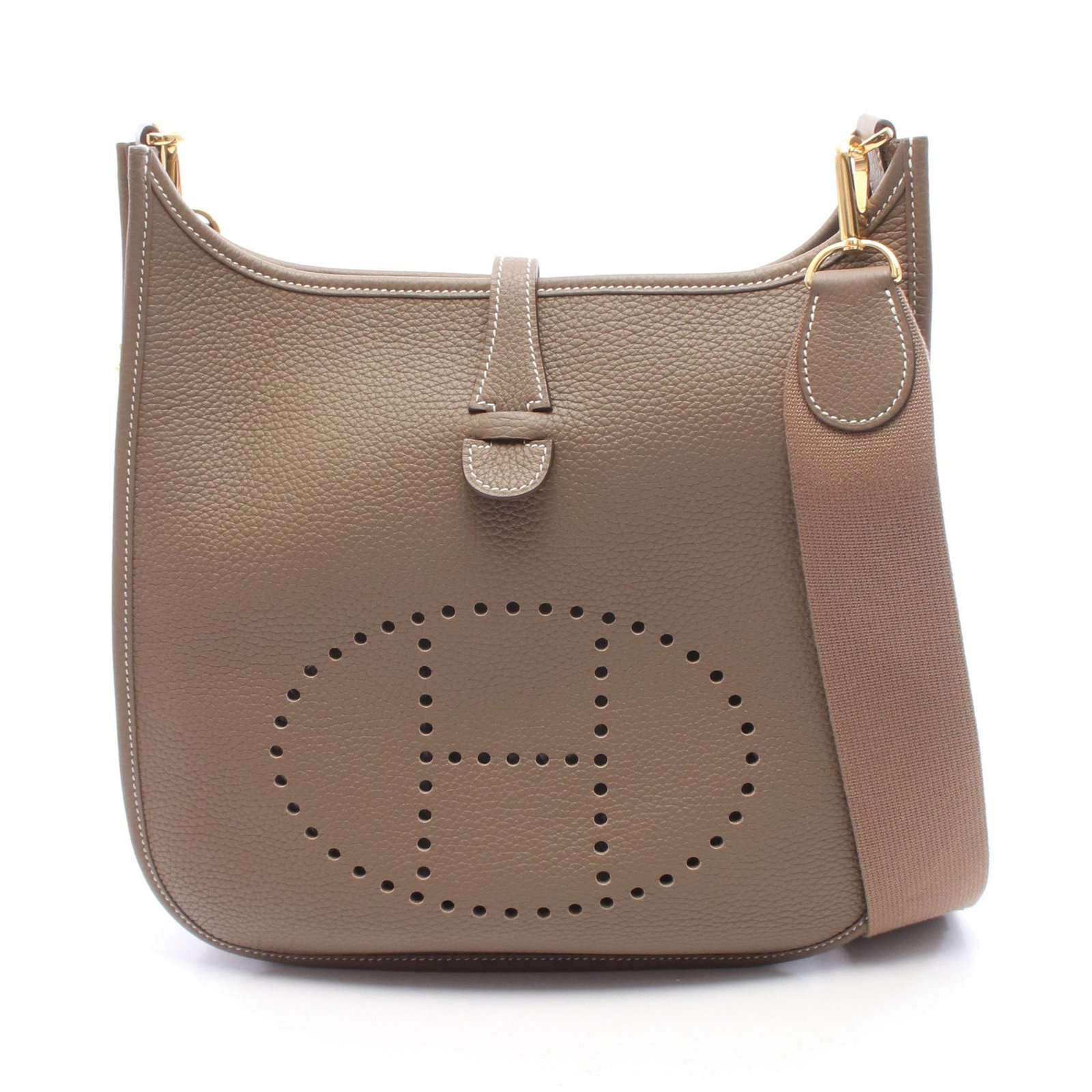 Hermes Evelyne III PM Etoupe GHW: Gray brown Etoupe Evelyne 3 Troyes PM shoulder bag in Clemence leather with gold hardware. Product no.: U stamp (manufactured around 2022). Size: H26.5 x W27-28 x D7 cm; strap 92-134 cm.