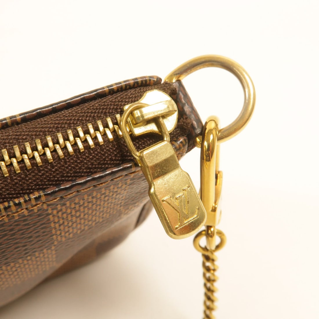 Louis Vuitton Mini Pochette Damier - 15