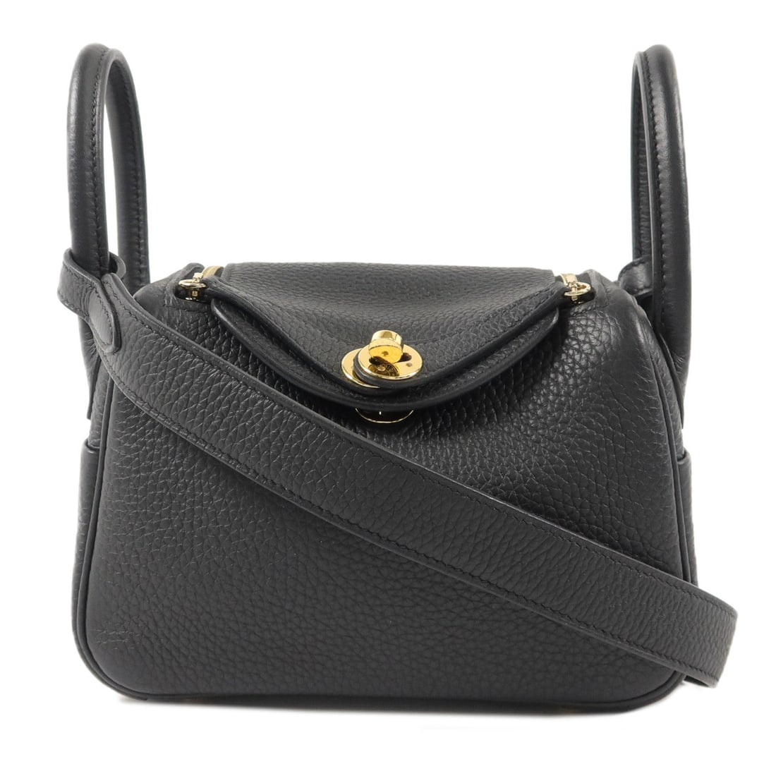 Hermes Mini Lindy Clemence Noir: GHW. Noir black Mini Lindy 2 Way shoulder handbag in Clemence calfskin. Accessories: storage box, storage bags. Product no.: B TC 727 FKB stamped (manufactured in 2023). Size: W20 x H13 x D9 cm;