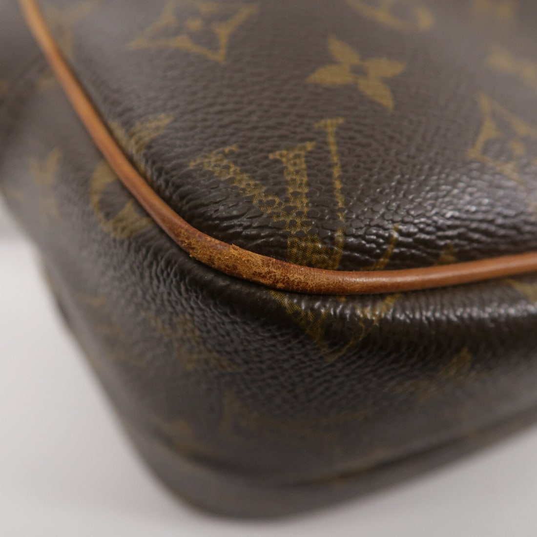 Louis Vuitton Reporter PM Monogram - 12