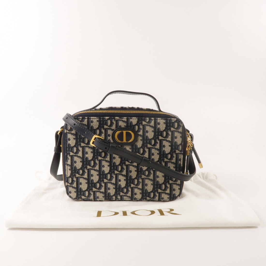 Dior 30 Montaigne Camera Small Blue - 11