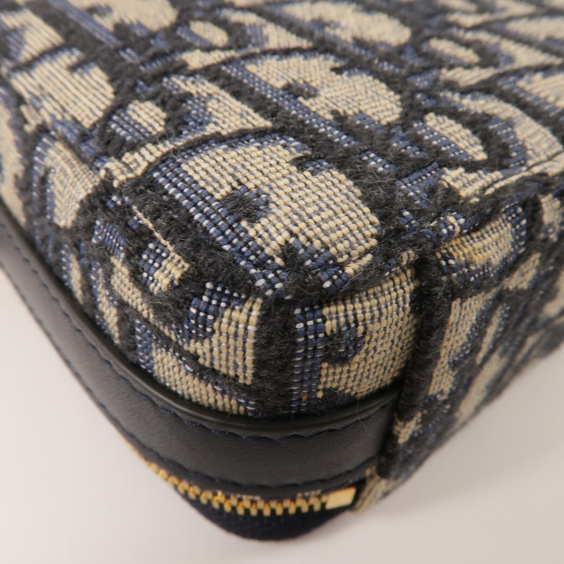 Dior 30 Montaigne Camera Small Blue - 13