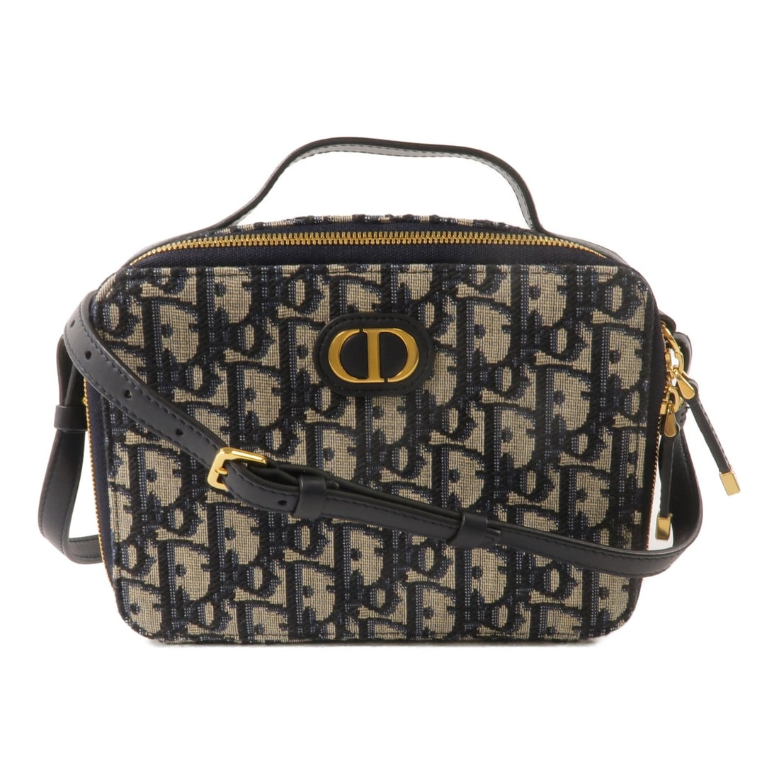 Dior 30 Montaigne Camera Small Blue: GHW. Blue 30 Montaigne Camera Bag Small 2Way shoulder bag in Oblique material. Accessories: storage bags. Product no.: 43-MA-0262. Size: W19 x H15 x D6 cm; handle 14 cm; shoulder 88-100 cm.