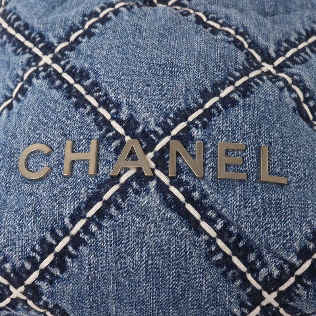 Chanel 22 Mini Denim Blue - 11