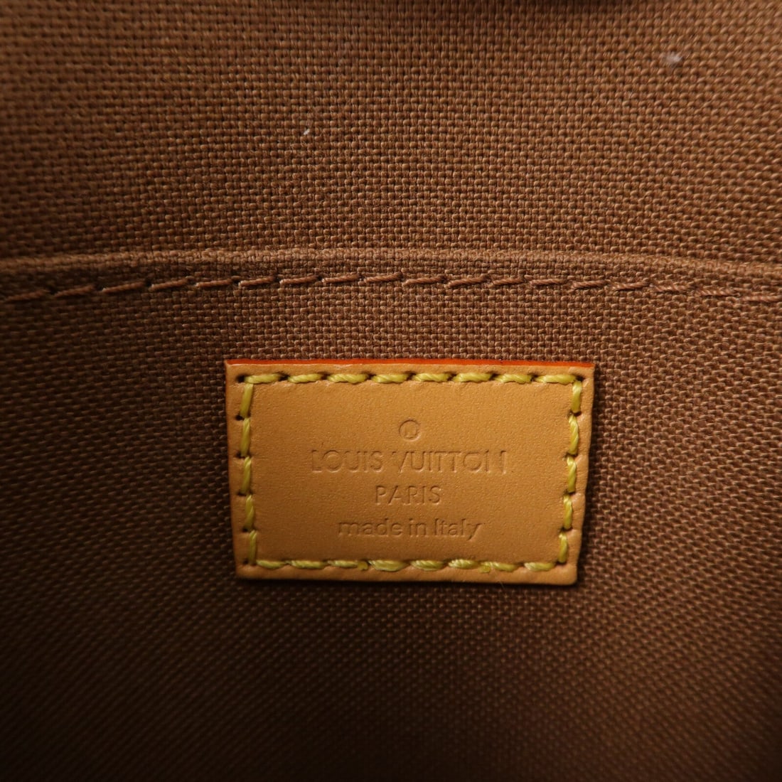 Louis Vuitton Petit Sac Plat Monogram - 6