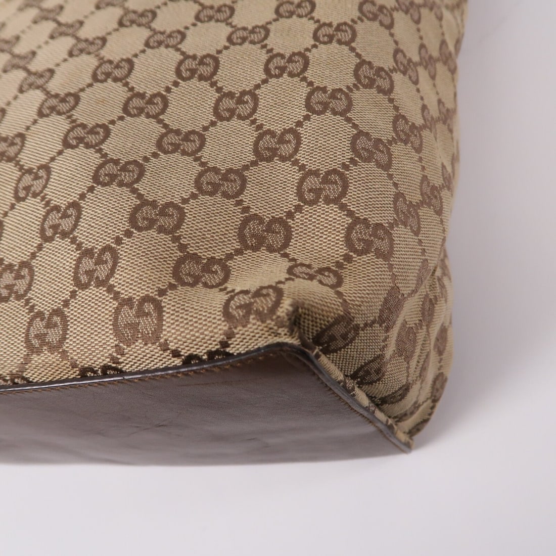 Gucci GG Canvas Tote Brown - 10