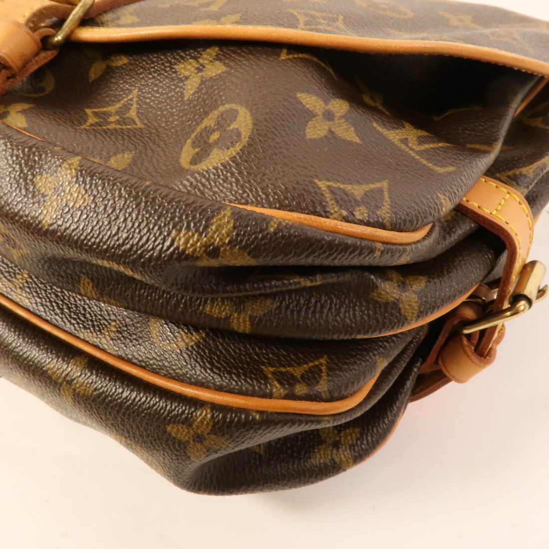 Louis Vuitton Saumur 30 Monogram Brown - 12