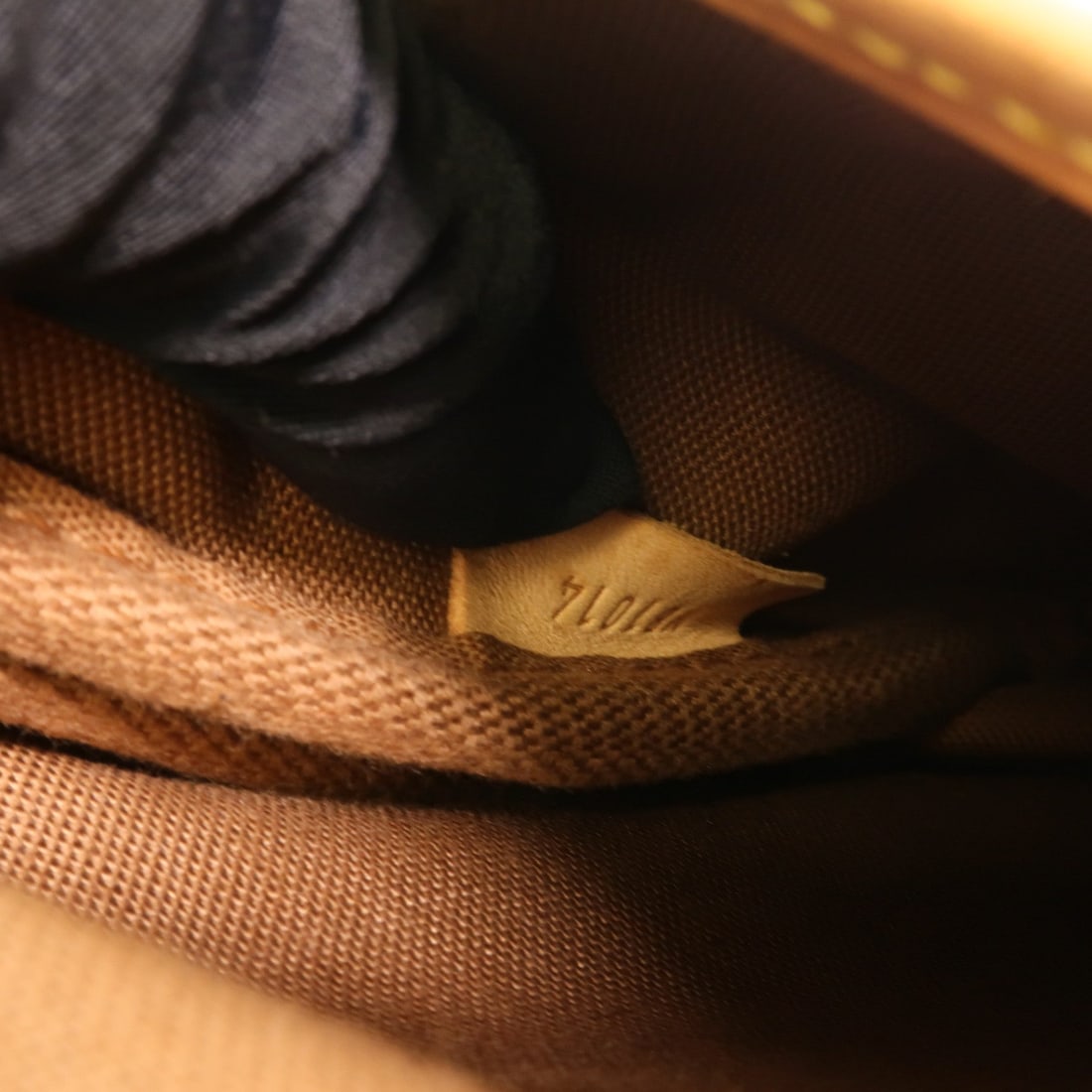 Louis Vuitton Saumur 30 Monogram Brown - 8
