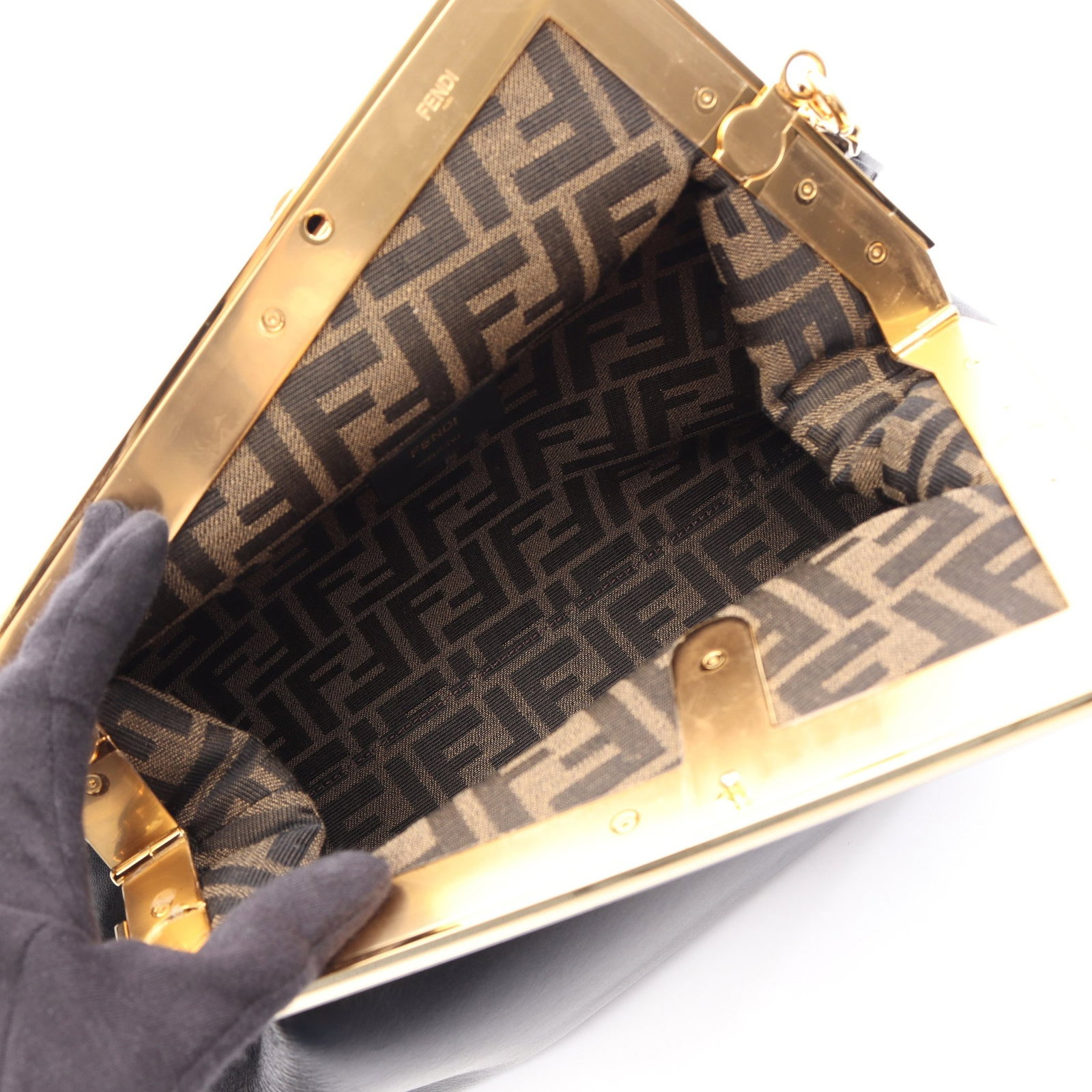 Fendi First Medium Clutch Black - 3