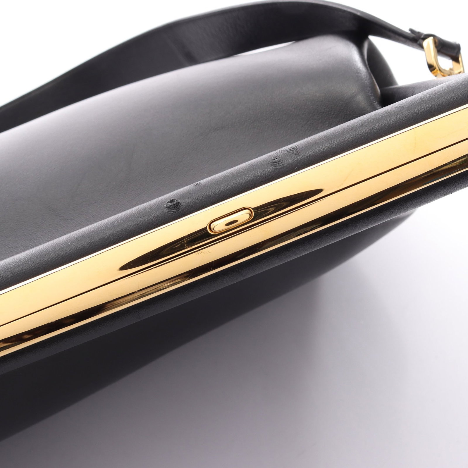 Fendi First Medium Clutch Black - 5