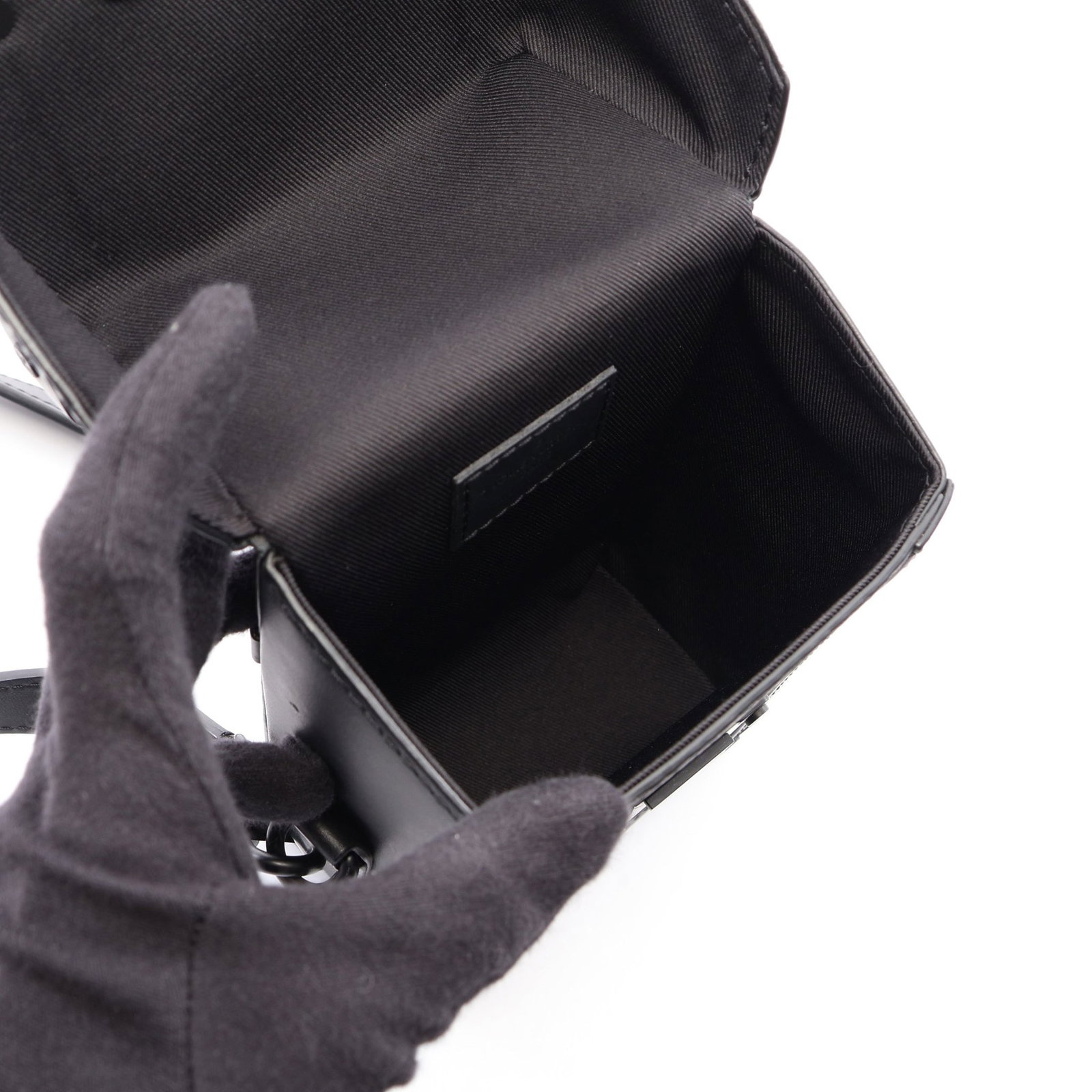 Louis Vuitton Vertical Trunk Wallet - 3