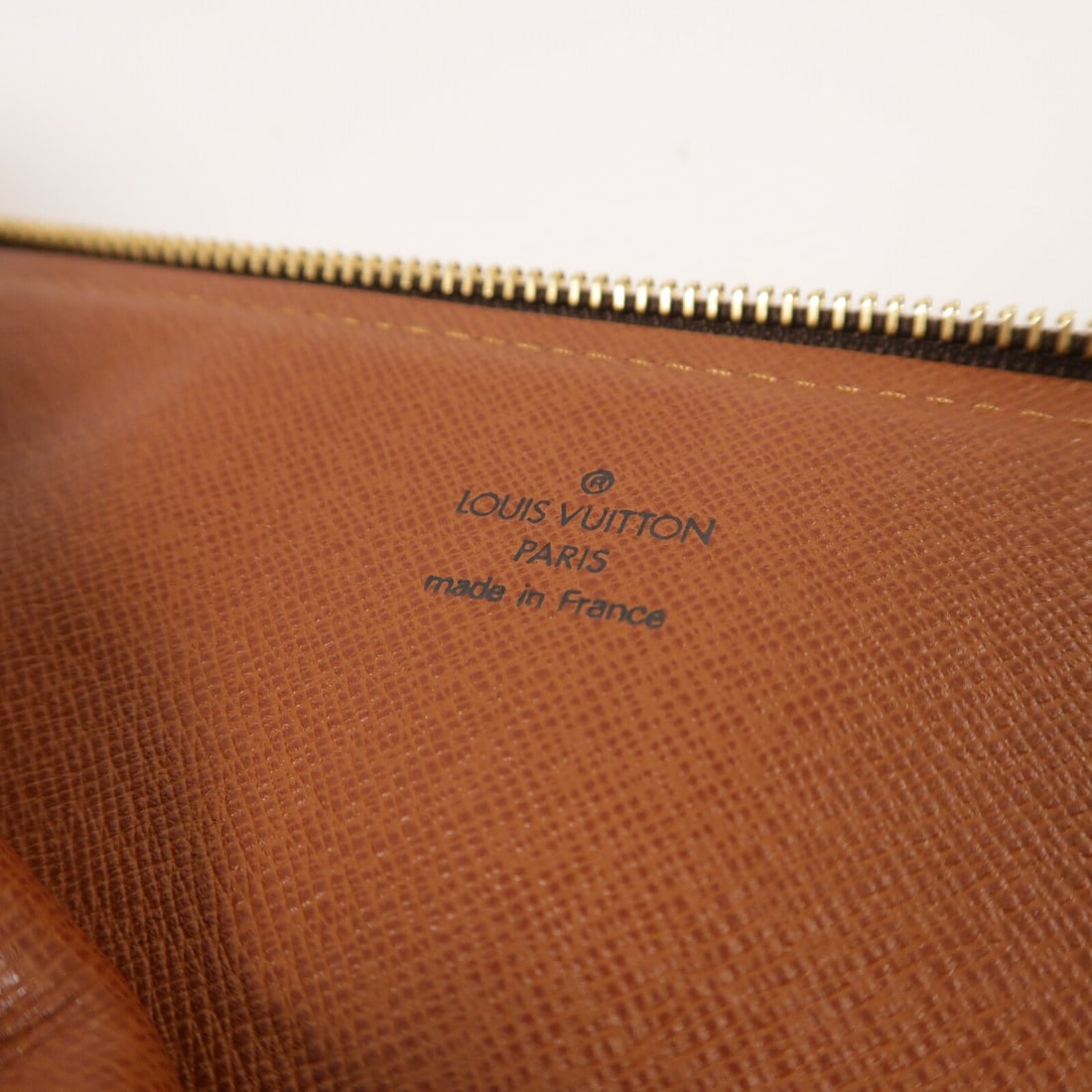 Louis Vuitton Poche Documents Monogram - 7