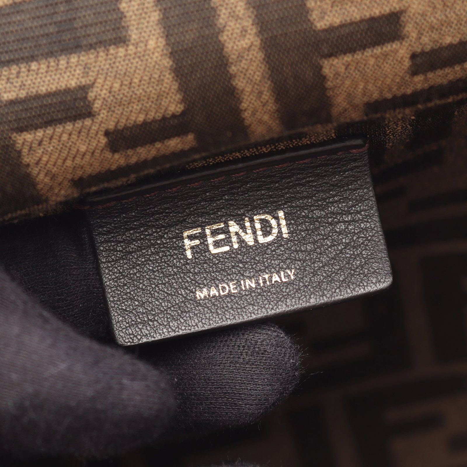 Fendi First Medium Clutch Black - 4