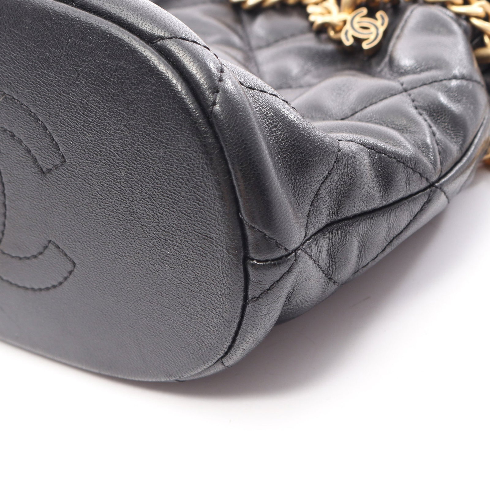 Chanel Bucket Chain Black - 8