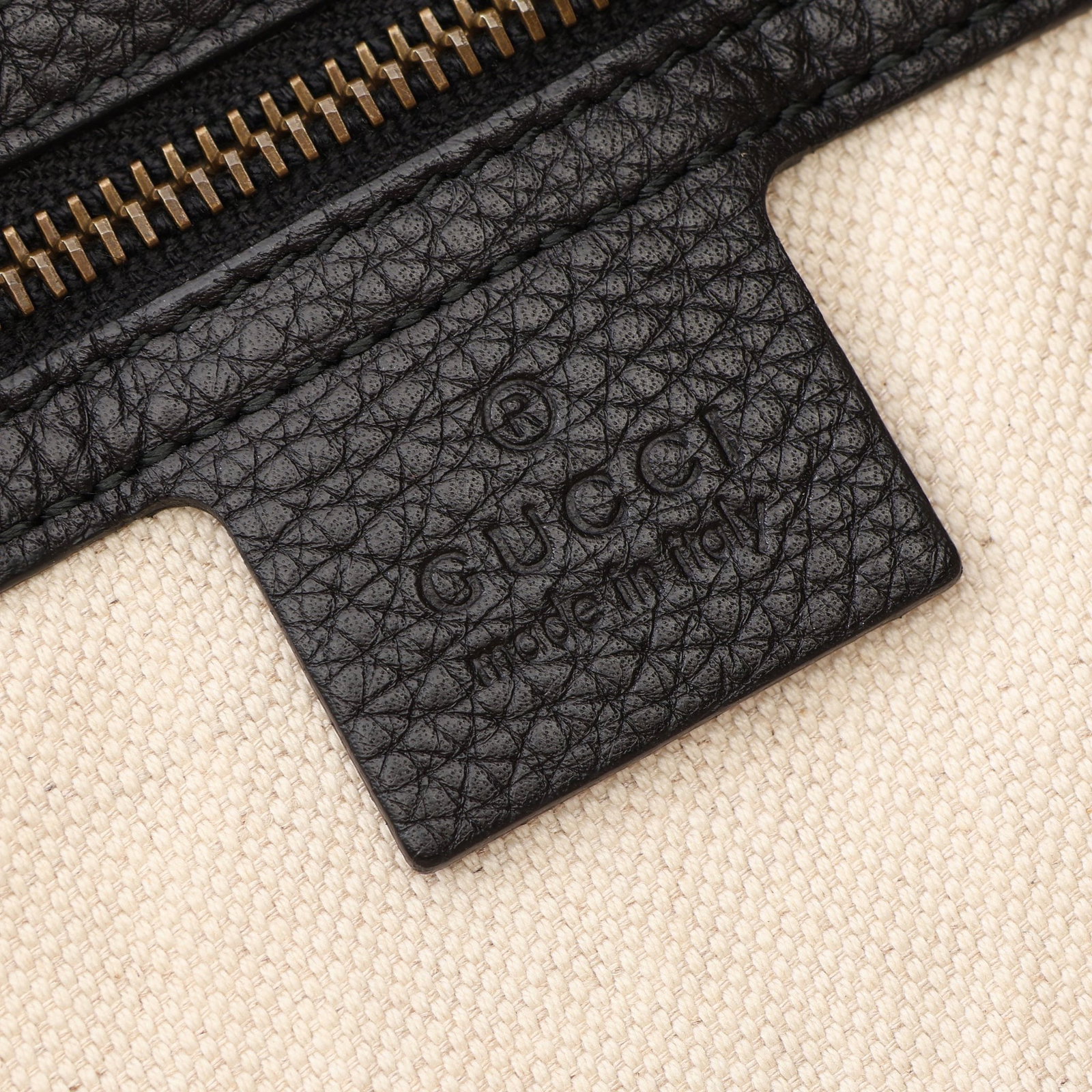Gucci Interlocking G Shoulder Black - 4