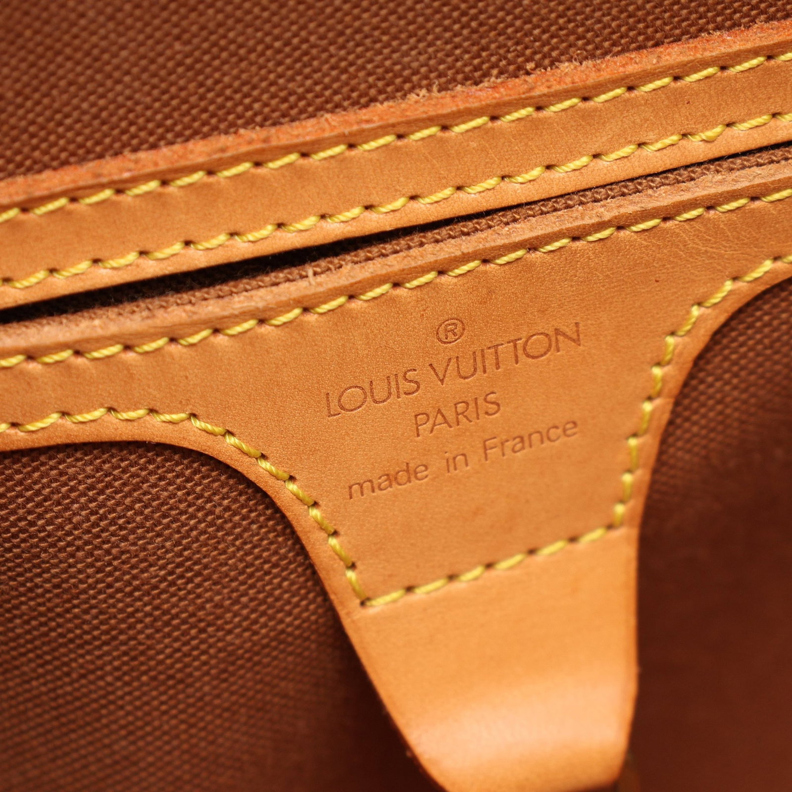 Louis Vuitton Ellipse PM Monogram - 4