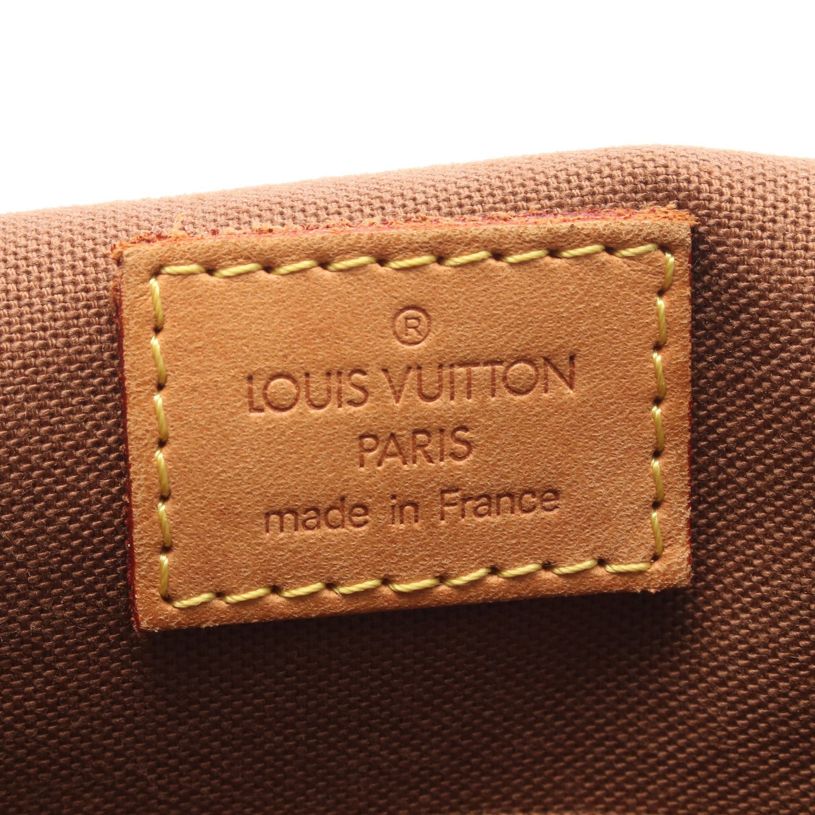 Louis Vuitton Bosphore Messenger PM - 4