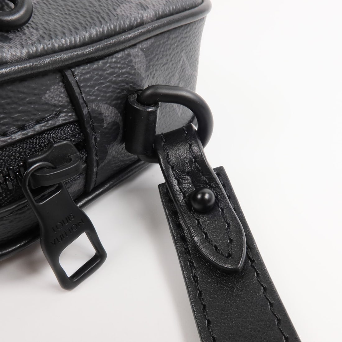 Louis Vuitton Pochette Volga Eclipse - 7