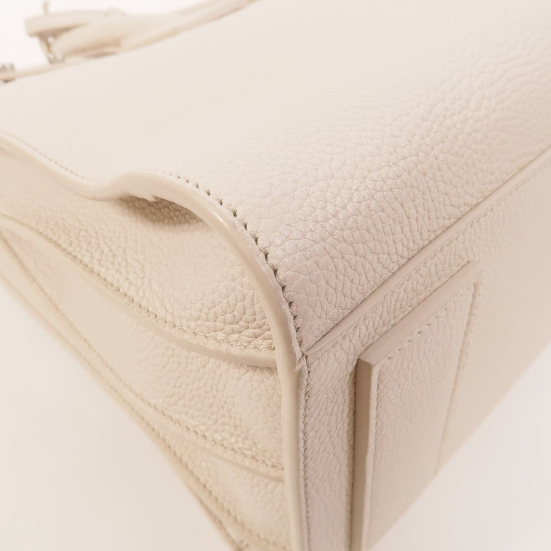 Saint Laurent Sac de Jour White - 15