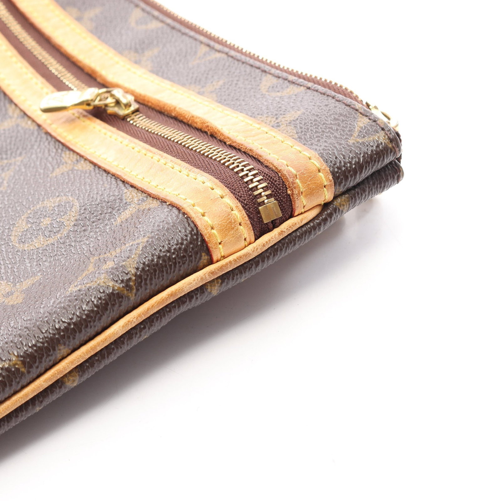Louis Vuitton Pochette Bosphore - 8