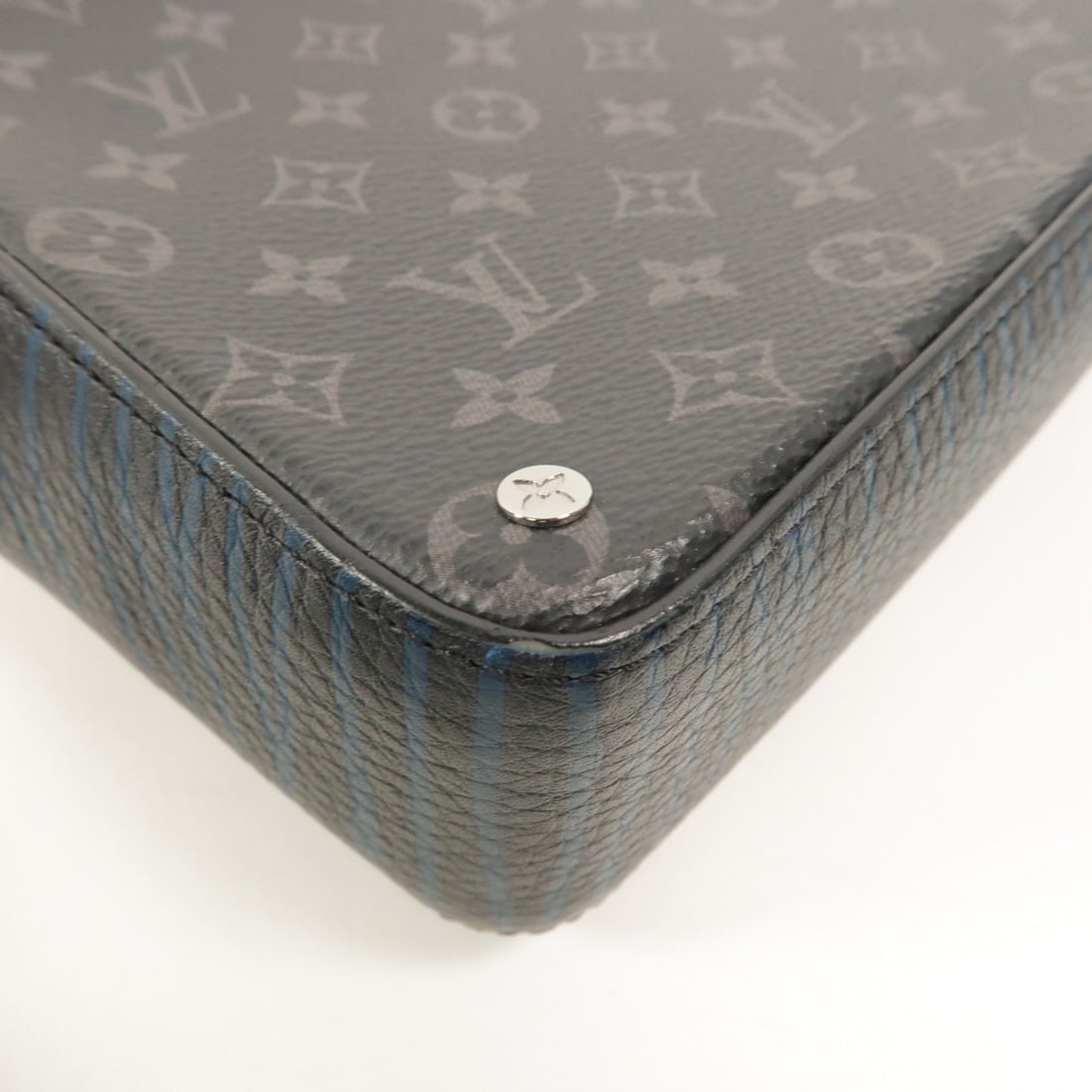 LV Volga On Strap Eclipse - 14