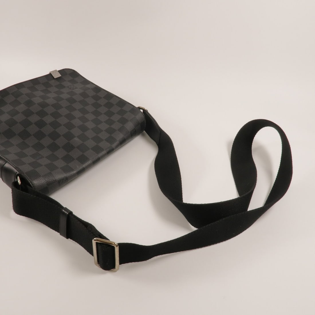 LV District PM Graphite Bag - 9