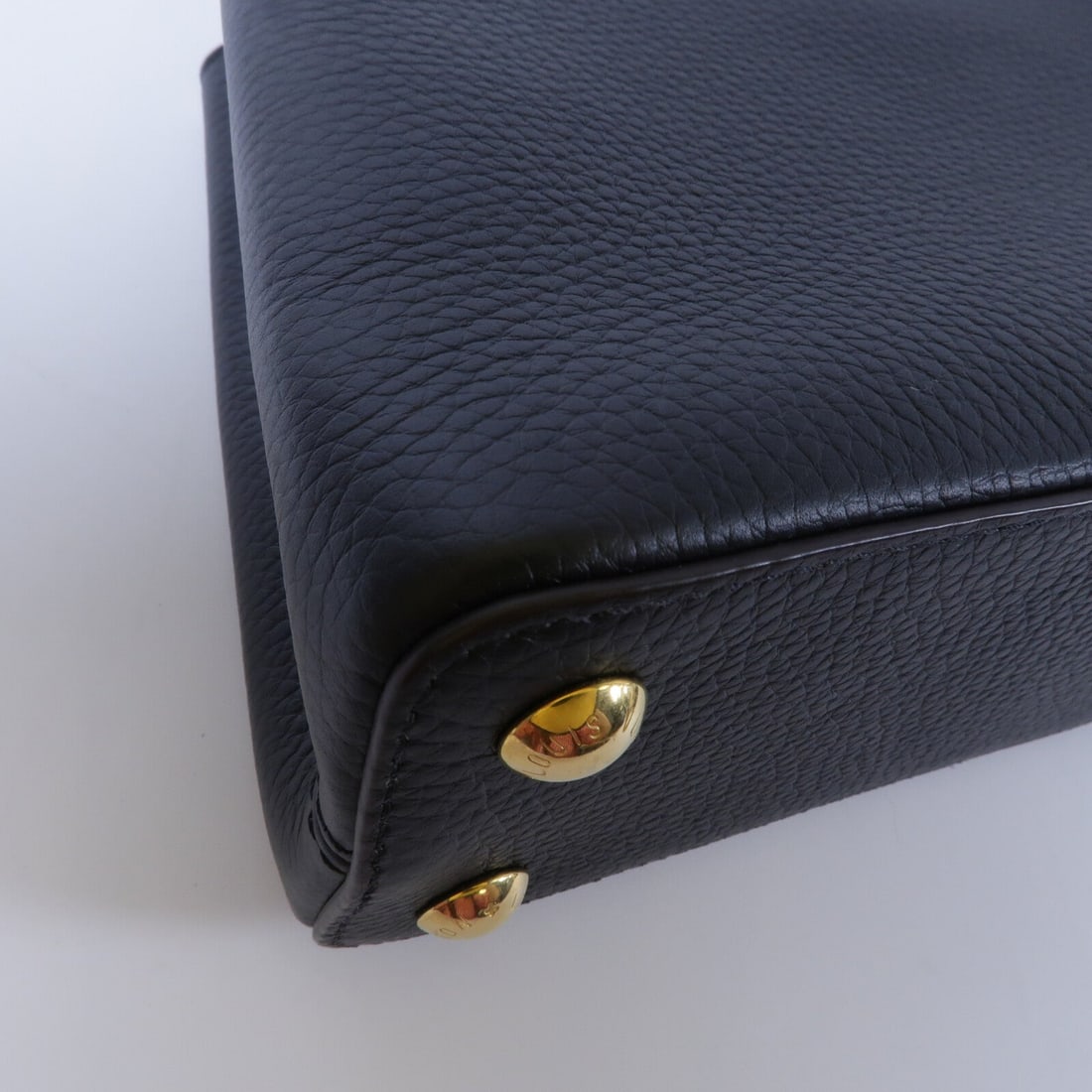 Louis Vuitton Capucines BB Black - 11