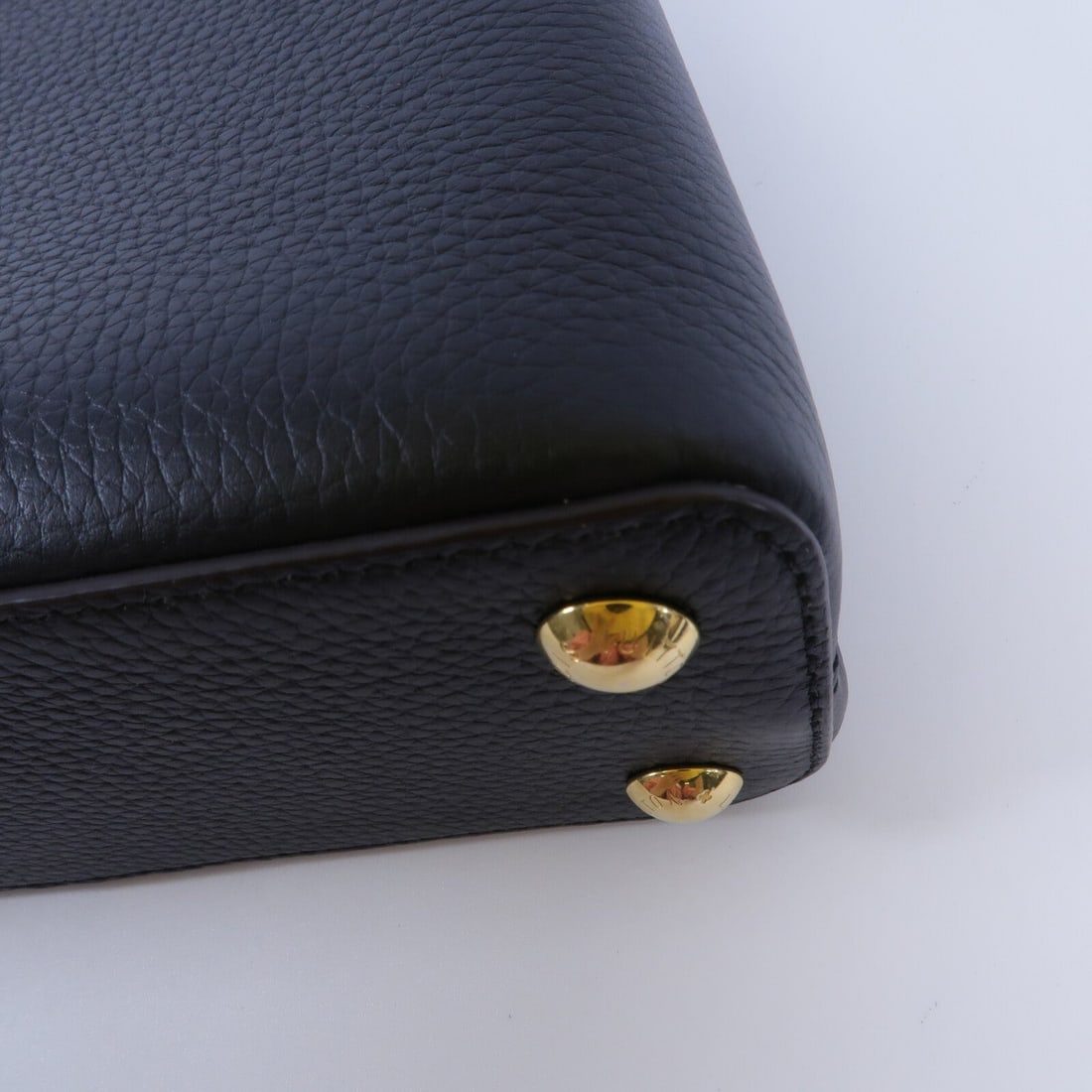 Louis Vuitton Capucines BB Black - 14