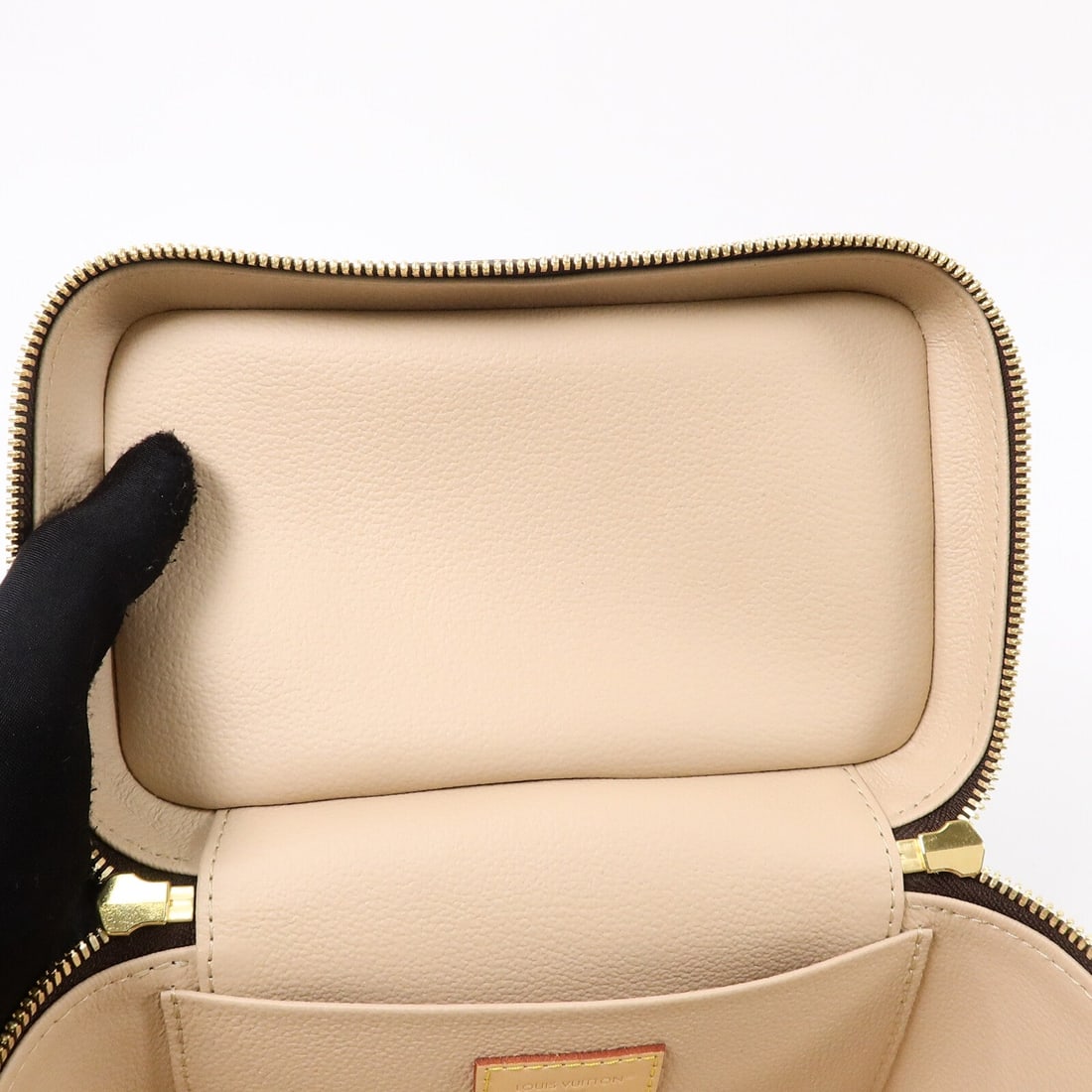 LV Nice Mini Vanity Monogram - 14